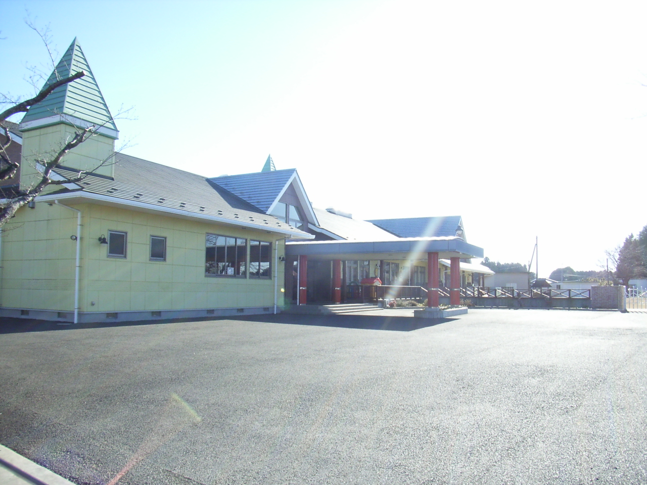 幼稚園・保育園　さくら保育園（幼稚園・保育園）まで1400m
