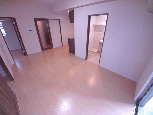 居室・リビング　※写真は同タイプの別部屋です（以下同）※
