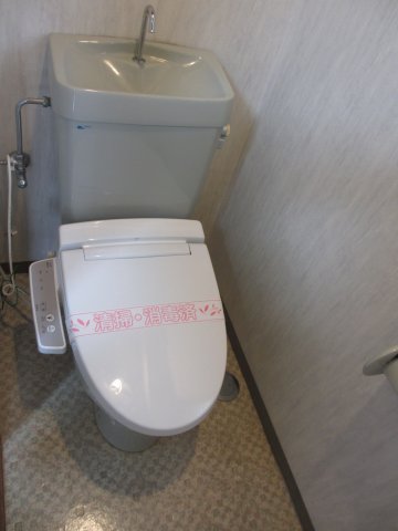 トイレ　2階別室の参考写真です。現況を優先します。（202）