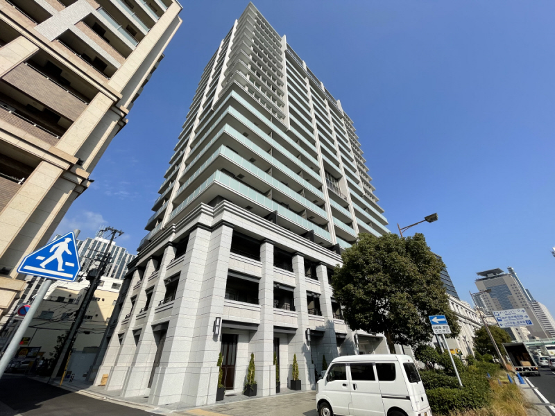 ワコーレザ・神戸旧居留地レジデンスタワーの建物外観