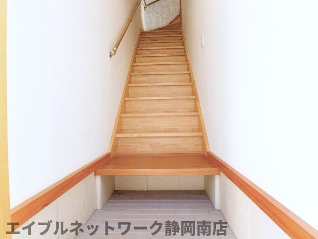 玄関　シンプルで使いやすい玄関です