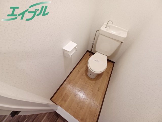 【桑名市大字安永のマンションのトイレ】