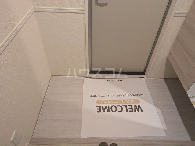 【GRAND　D-room若林西の玄関】