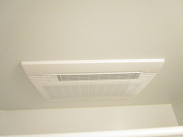 その他設備　浴室乾燥機