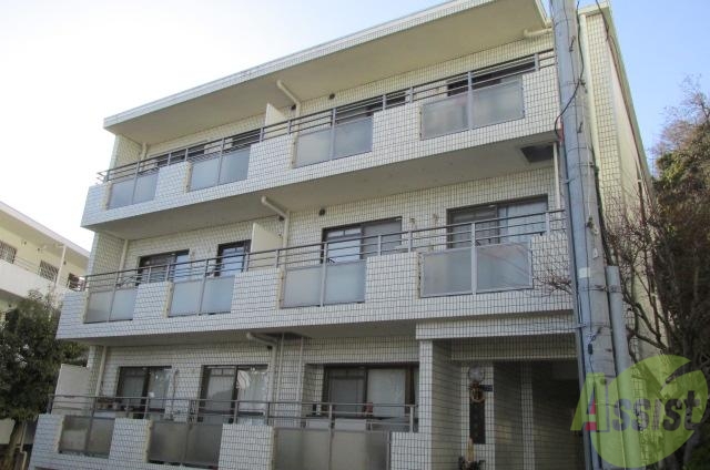 建物外観　凛とした外観です。