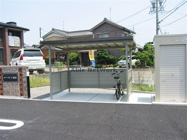 西尾市 2階建 築17年の外観写真