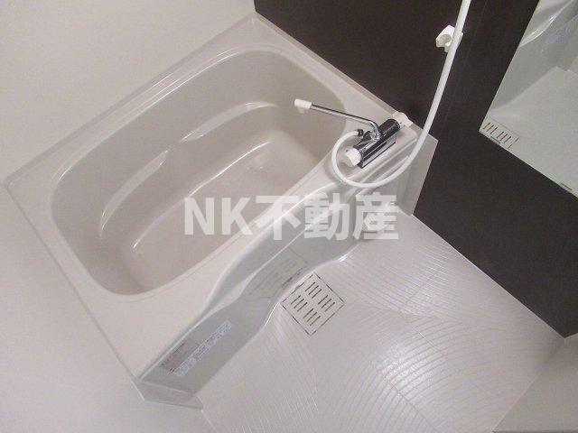 バス・シャワールーム　日々の暮らしに欠かせないお風呂です