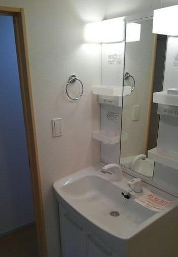 洗面設備　洗面化粧台