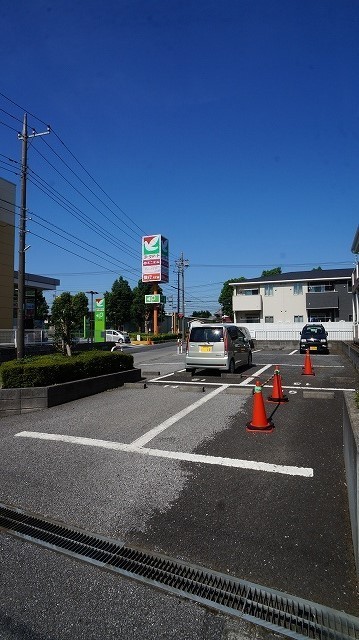 【ベルコート六高台IIの駐車場】