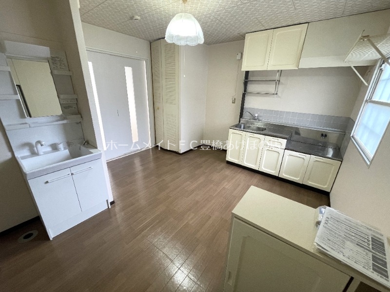 居室・リビング　同型別部屋写真