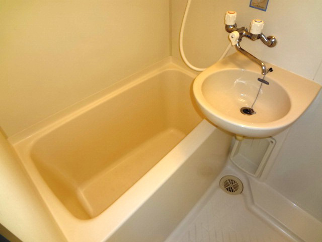 バス・シャワールーム　風呂
