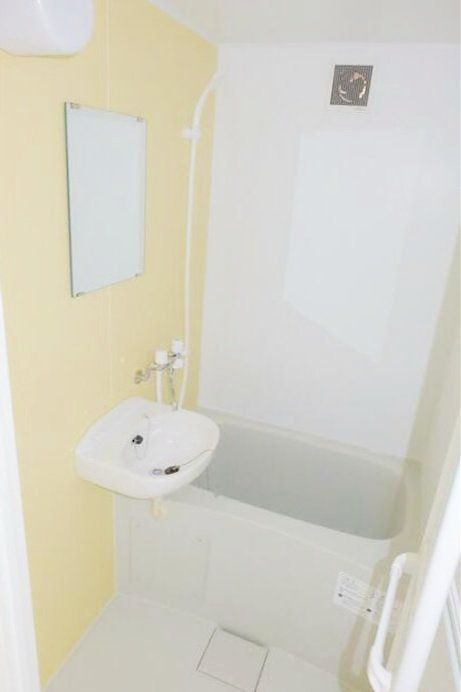 バス・シャワールーム　洗面