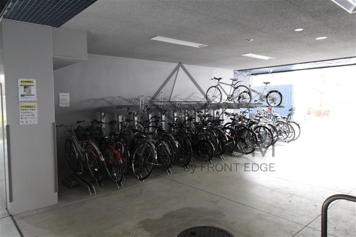 その他共有部分　プレサンスOSAKA DOMECITY クロスティ　駐輪場