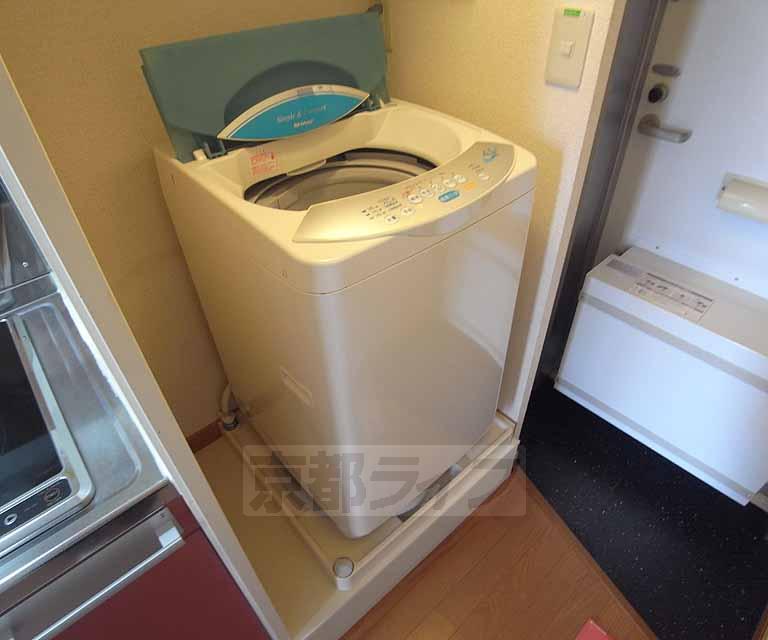 その他設備　洗濯機が付いています。