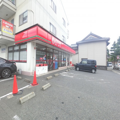 コンビニ　ポプラ小月本町店（コンビニ）まで218m
