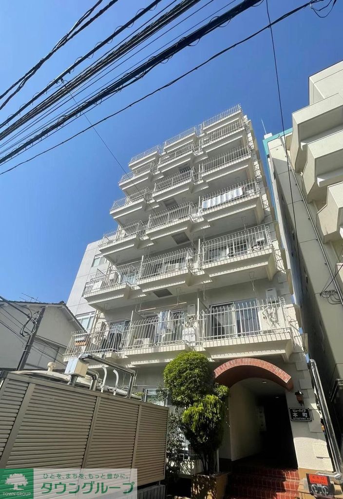 松戸市本町のマンションの建物外観