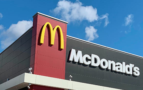 飲食店　ガスト 兵庫駅南店(から好し取扱店)（飲食店）まで1002m