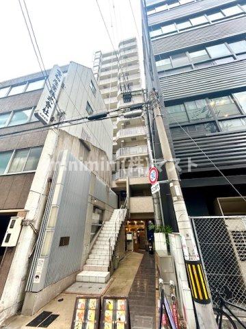 【大阪市中央区谷町のマンションの建物外観】