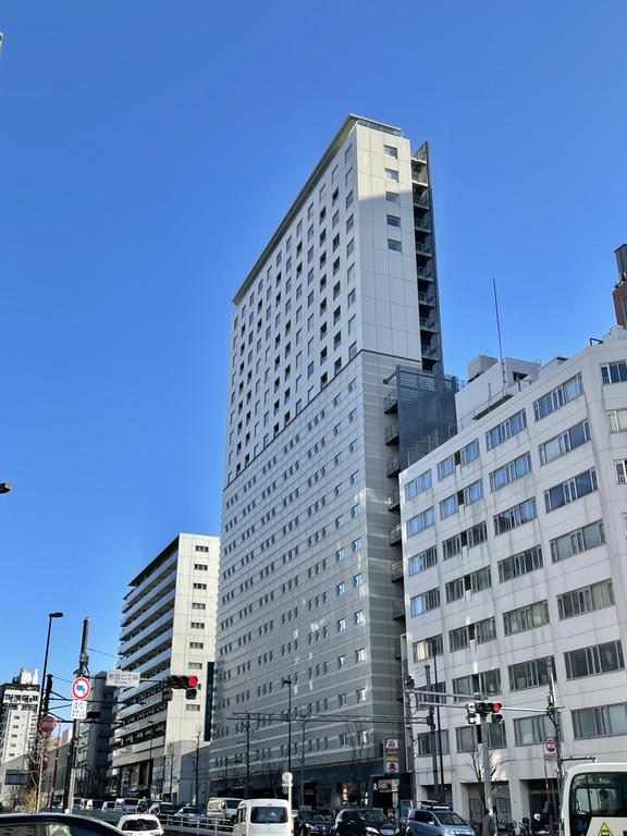 新宿区新宿のマンションの建物外観