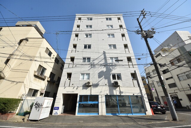 【highs top表町の建物外観】