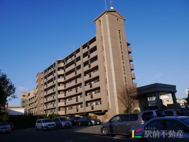 福岡市東区筥松のマンションの建物外観