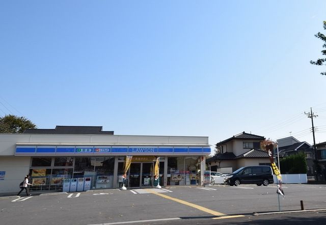 【坂戸市芦山町のアパートのコンビニ】