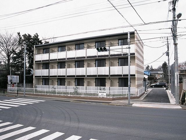 小金井市関野町のアパートの建物外観