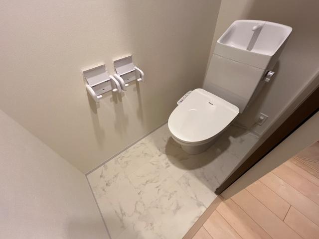 トイレ　シャワー付トイレ