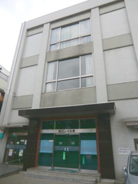 銀行　城北信用金庫東十条支店（銀行）まで459m