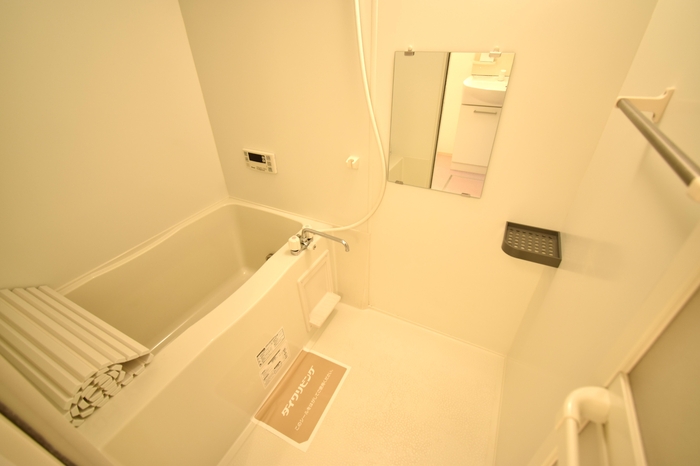 バス・シャワールーム　日々の疲れを癒すお風呂付です