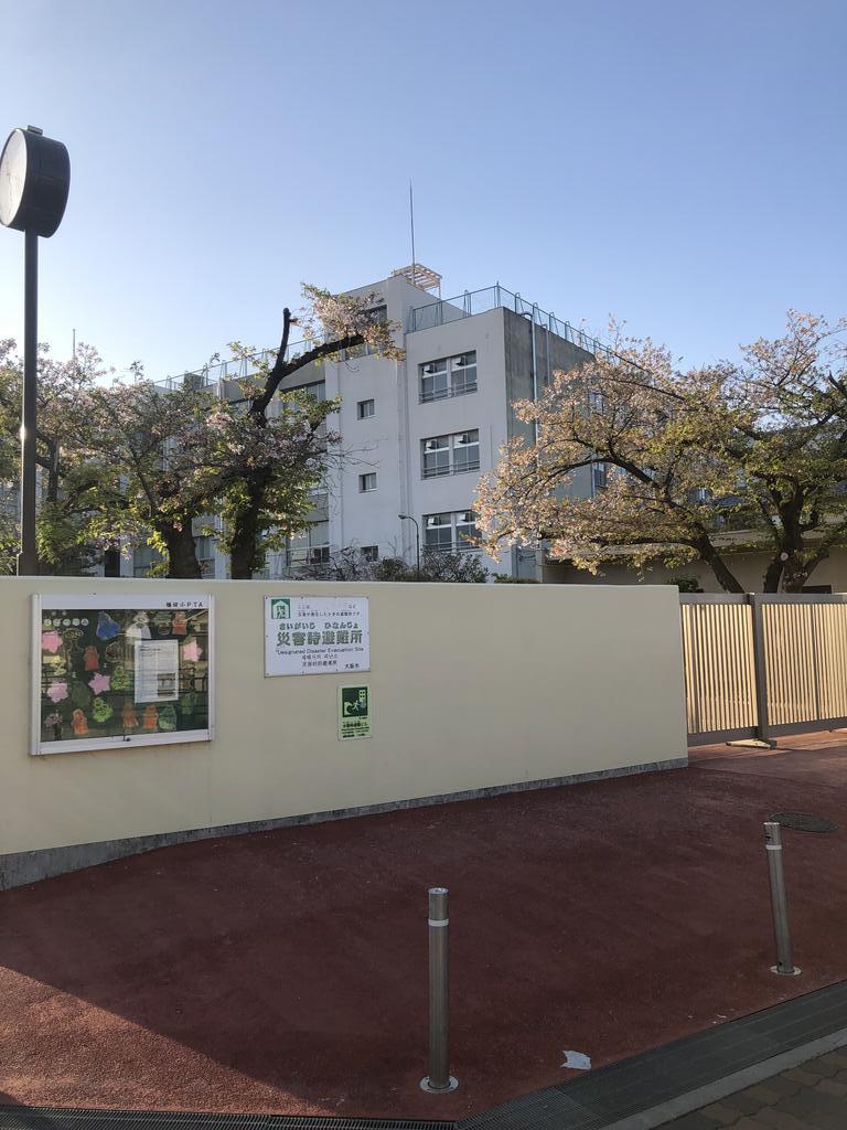 小学校　大阪市立横堤小学校（小学校）まで671m