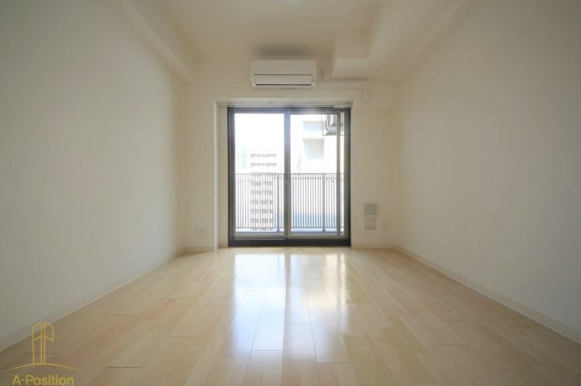 居室・リビング　アーデンタワー本町イースト