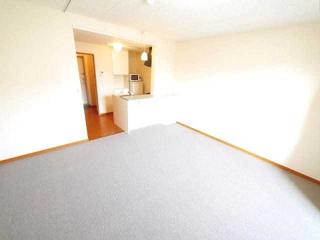 居室・リビング　使いやすい居間です