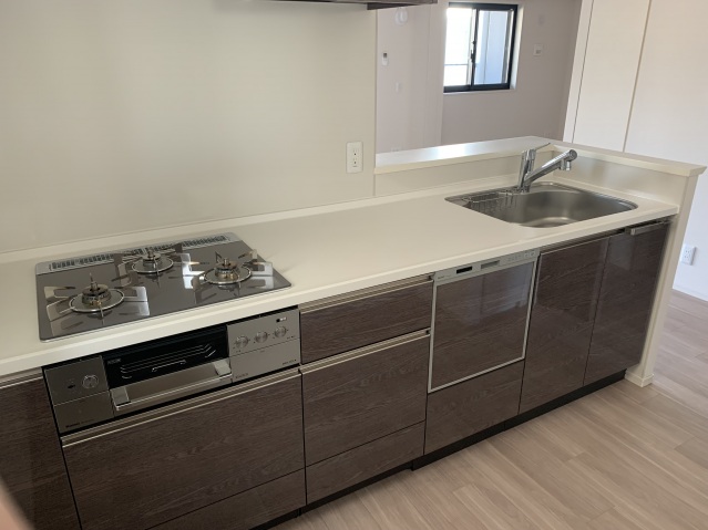 キッチン　同物件別室です。