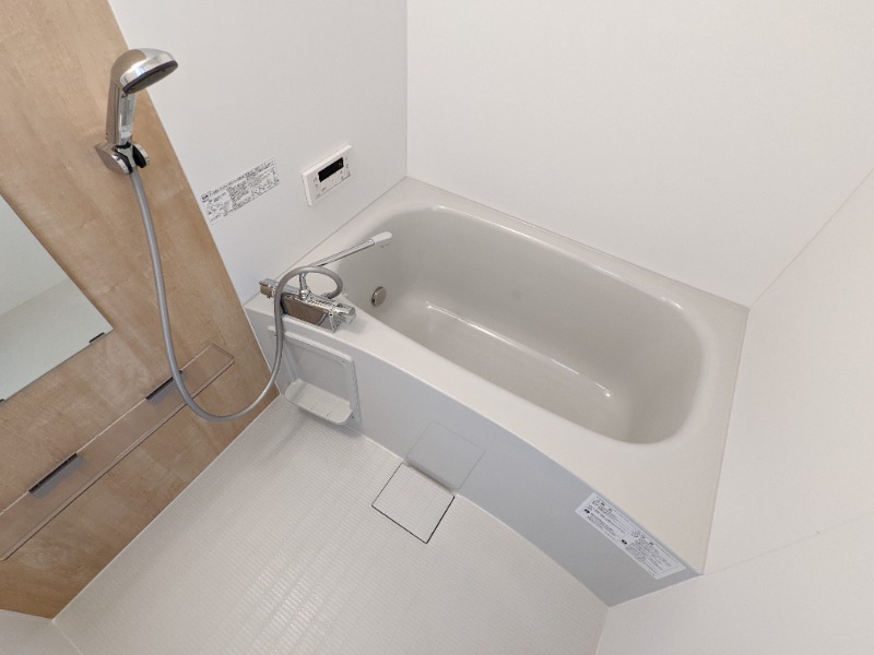 バス・シャワールーム　図面と現状に相違がある場合には現状を優先