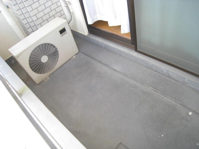 バルコニー　※現況を優先させて頂きます。