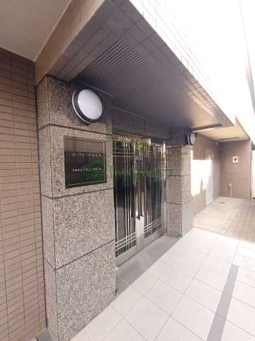 エントランス　ルーブル三軒茶屋II