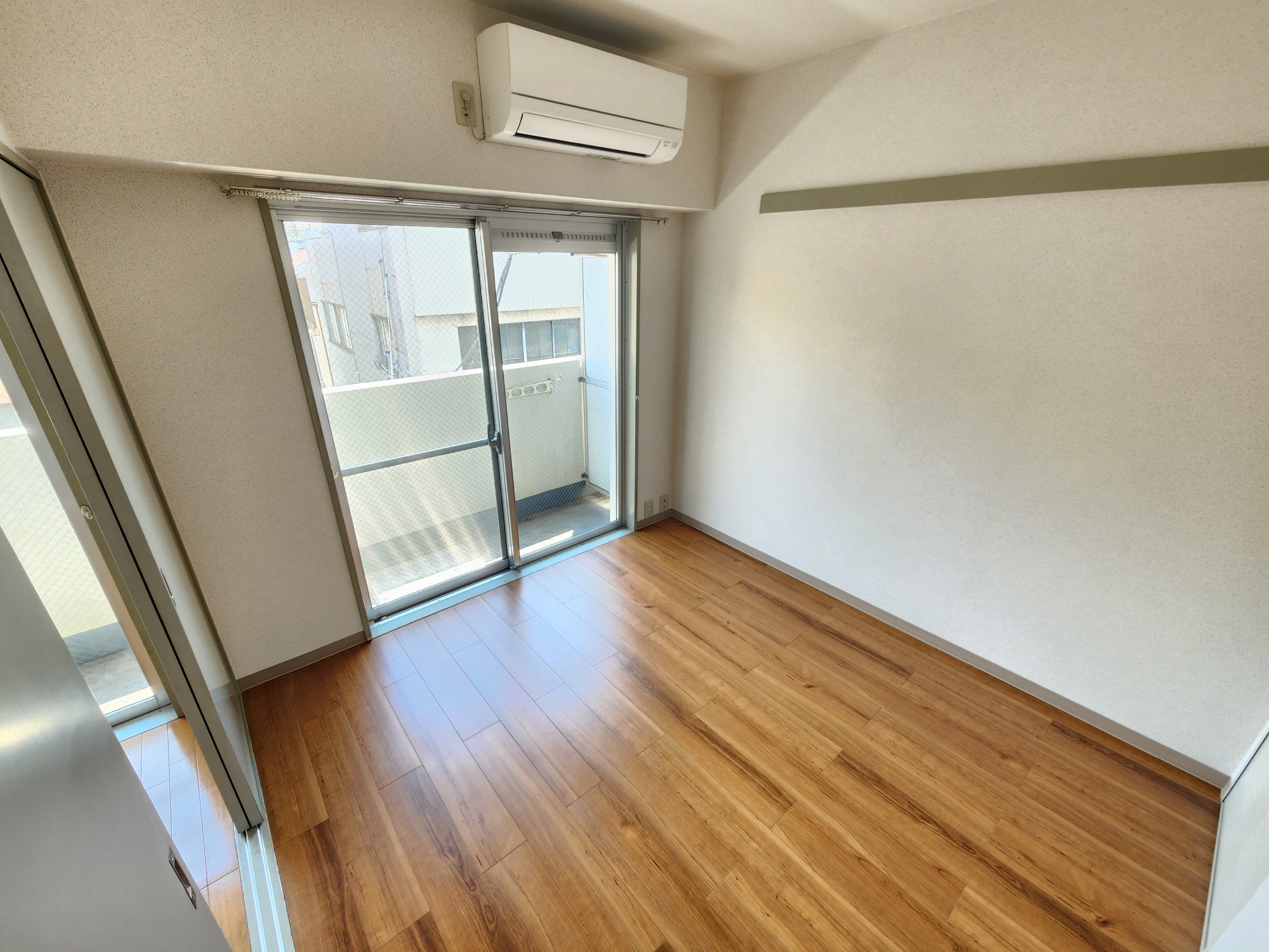 メルシー用賀の居間写真