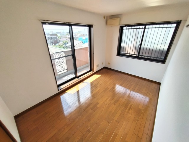 その他部屋・スペース　★北側の洋室です♪★※同タイプ参考写真