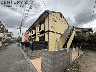 建物外観　敷地内駐輪場・ゴミ置き場あり