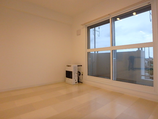 居室・リビング　居間