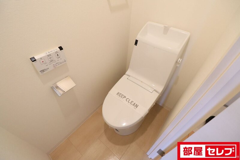 トイレ　ウォシュレットも付いています