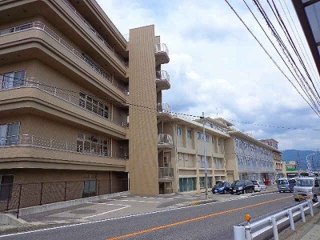 病院　諏訪湖畔病院（病院）まで592m