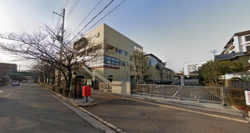 その他　芦屋市立体育館・青少年センター（その他）まで221m