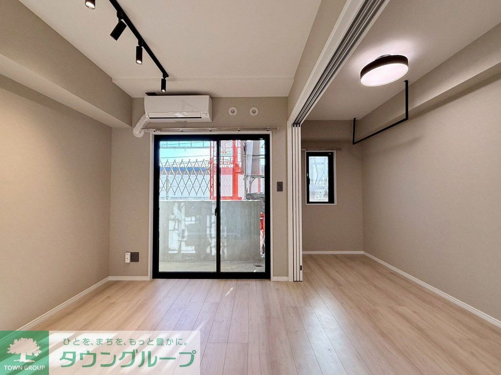 居室・リビング　LDK と寝室が引戸引込で開放的な利用が可能