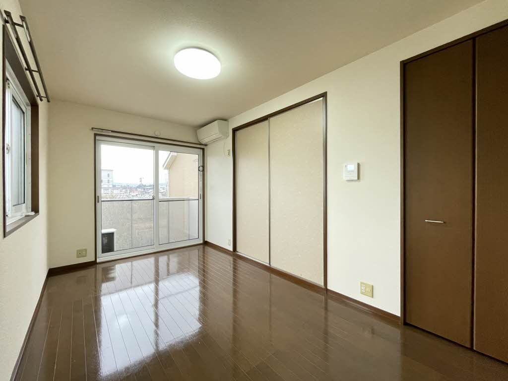 居室・リビング　洋室