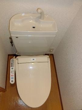 ハルコート箕面　トイレ　トイレ