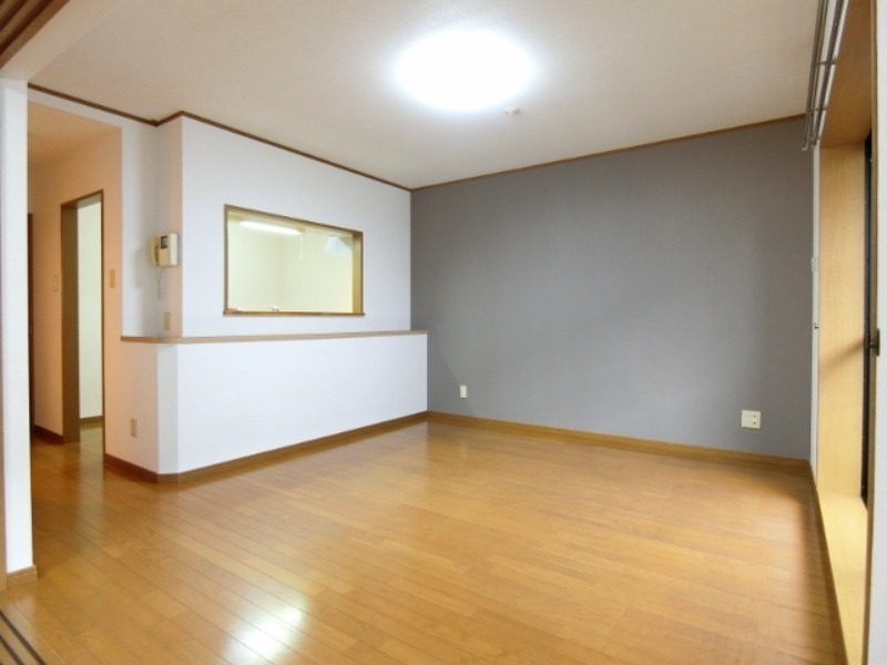 居室・リビング　図面と現状に相違がある場合には現状を優先