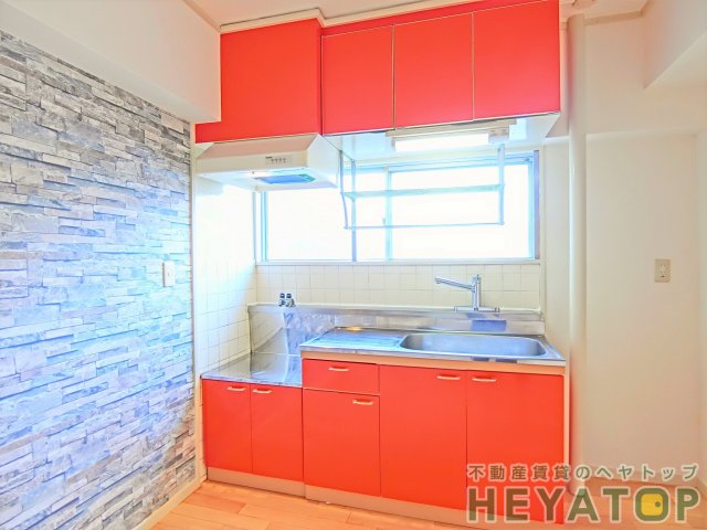 キッチン　ガスコンロが置けるキッチン（同仕様写真）