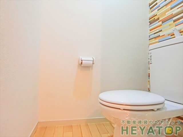 トイレ　（同仕様写真）